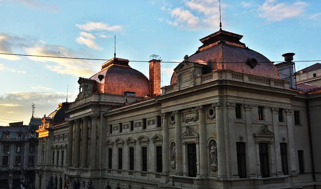 Little Bucharest Old Town Hostel Экстерьер фото
